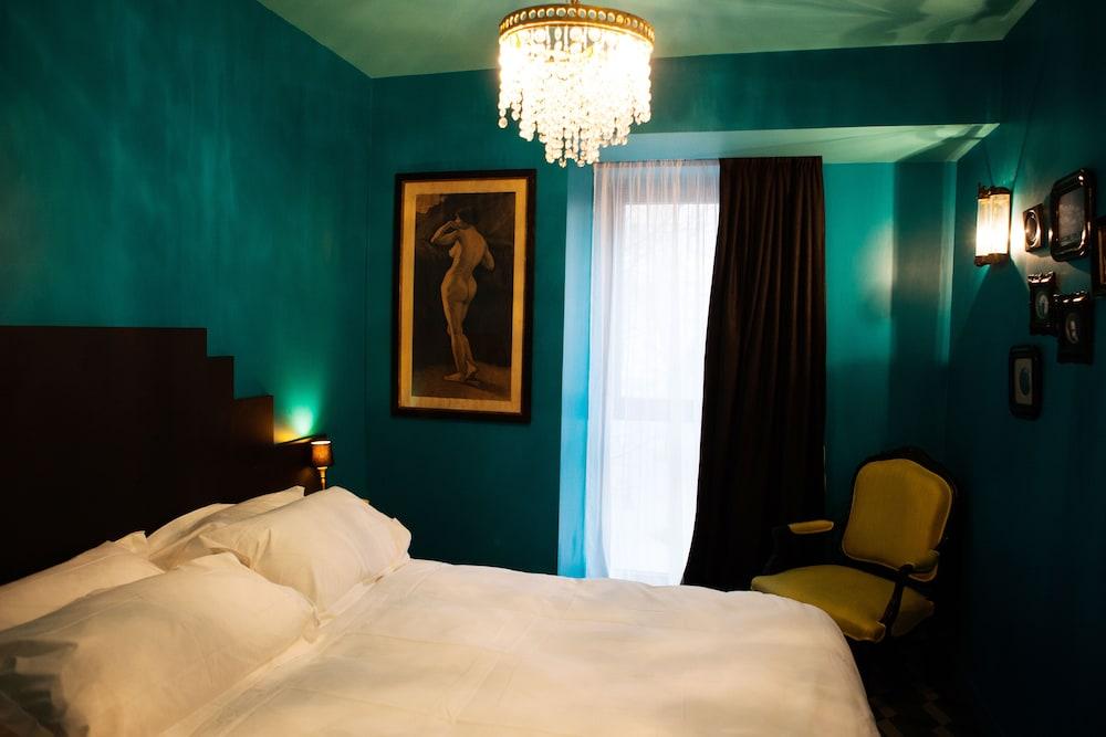Edgar & Achille Hotel Parijs